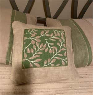 Photograph of product.